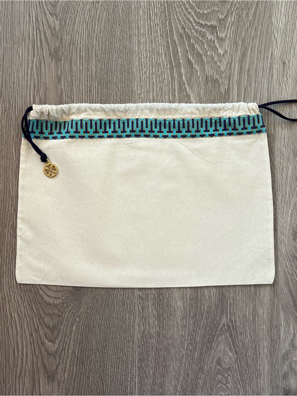 Tory Burch dust bags (C526)